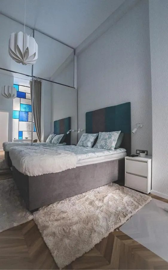 Luxury Gold 2 Bedroom Apartment Budapest 0*,